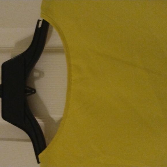 Top - Picture 3 of 5